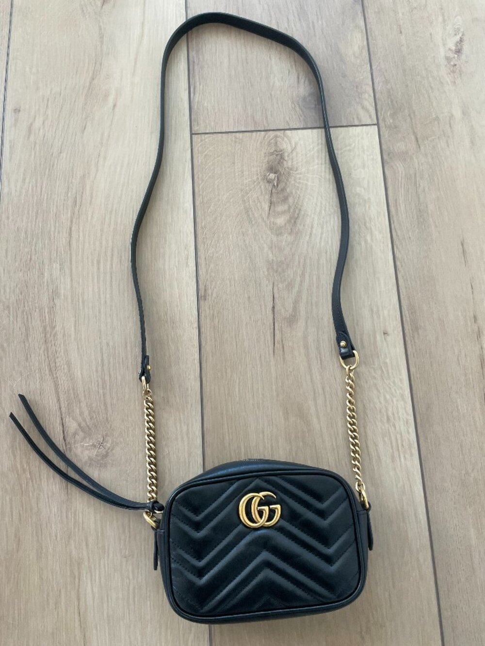 Gucci GG Marmont Mini Bag Gold Hardwear
